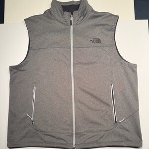 North Face Men's Gray Windwall Vest